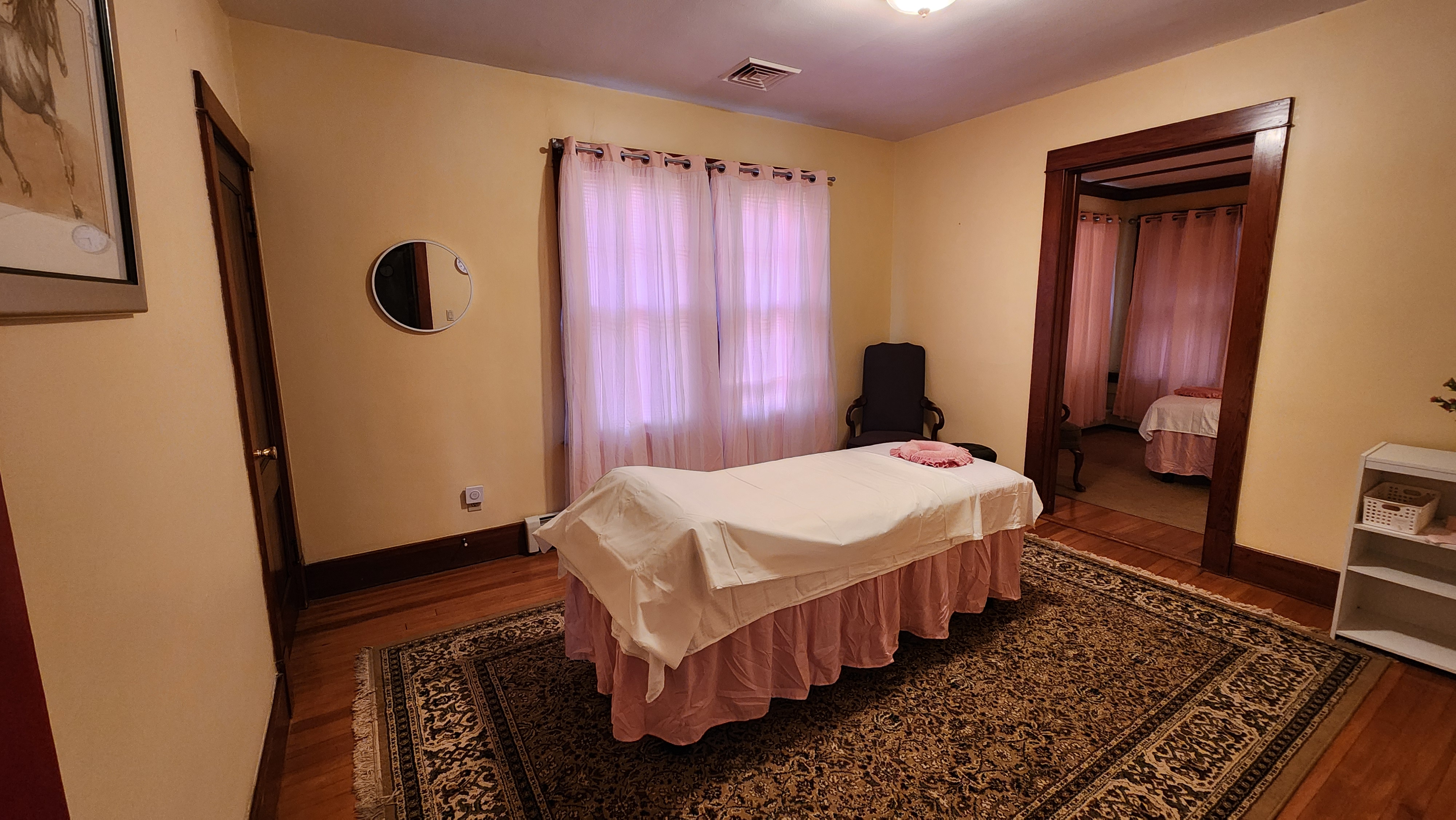 188 ZZ SPA gallery image