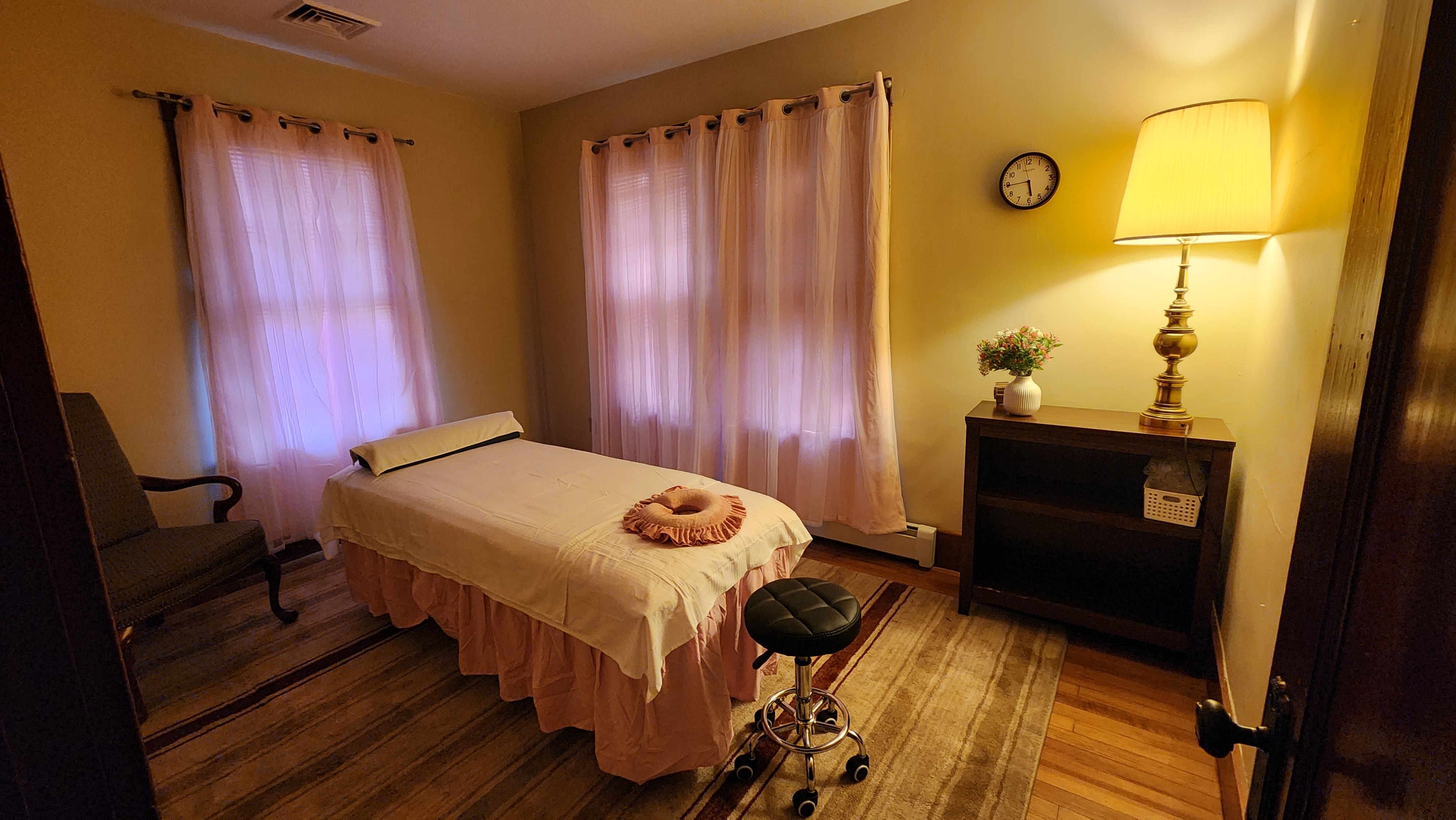 188 ZZ SPA gallery image